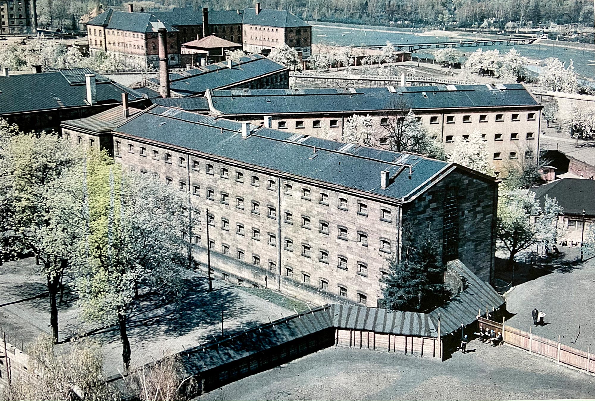 Verschlossene Türen, offene Ohren Stadtmagazin Nürnberg